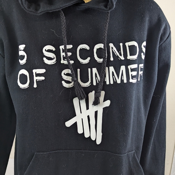 5 Seconds of Summer Black Hoodie Medium - Picture 2 of 5
